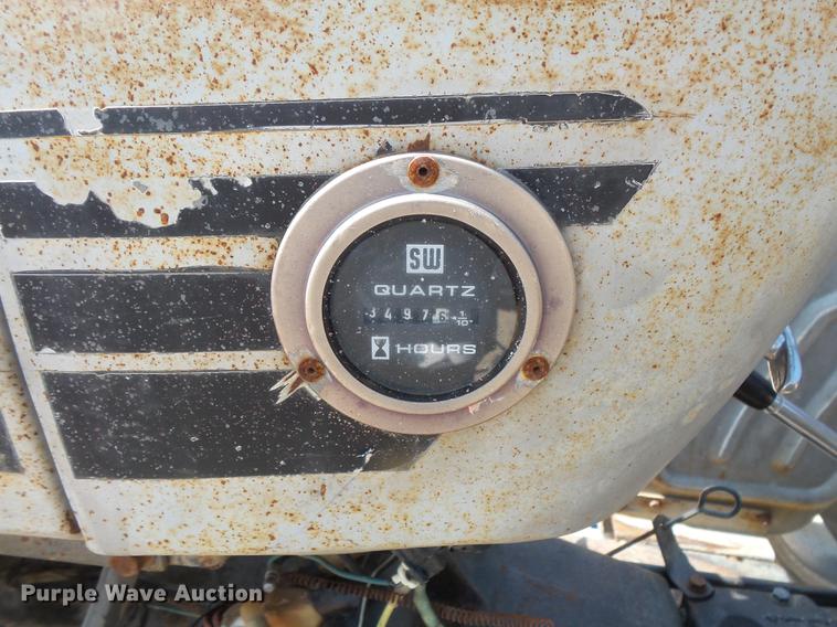 image for item FM9684 White Field Boss tractor