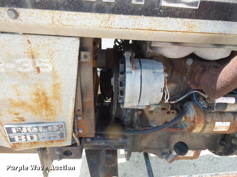 image for item FM9684 White Field Boss tractor