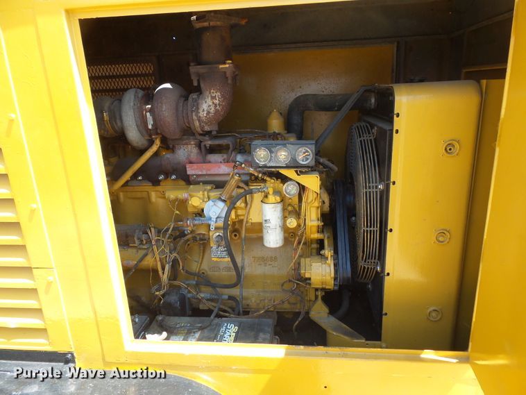 image for item FM9743 Caterpillar generator