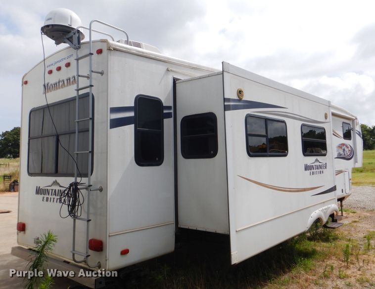 image for item FT9288 2012 Keystone Mountaineer camper