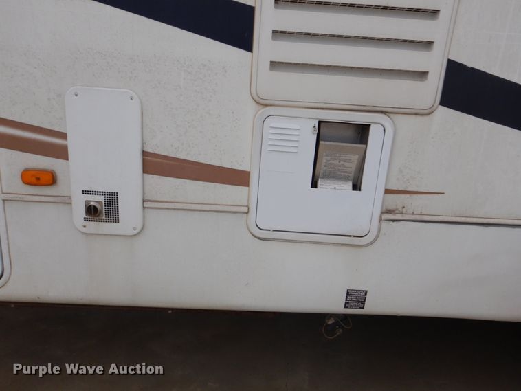 image for item FT9288 2012 Keystone Mountaineer camper