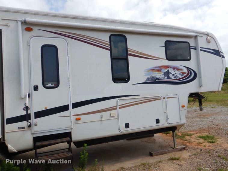 image for item FT9288 2012 Keystone Mountaineer camper