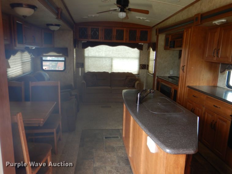 image for item FT9288 2012 Keystone Mountaineer camper