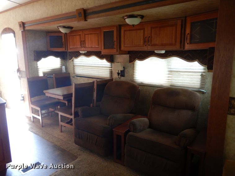 image for item FT9288 2012 Keystone Mountaineer camper