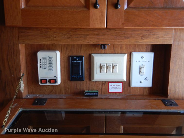 image for item FT9288 2012 Keystone Mountaineer camper