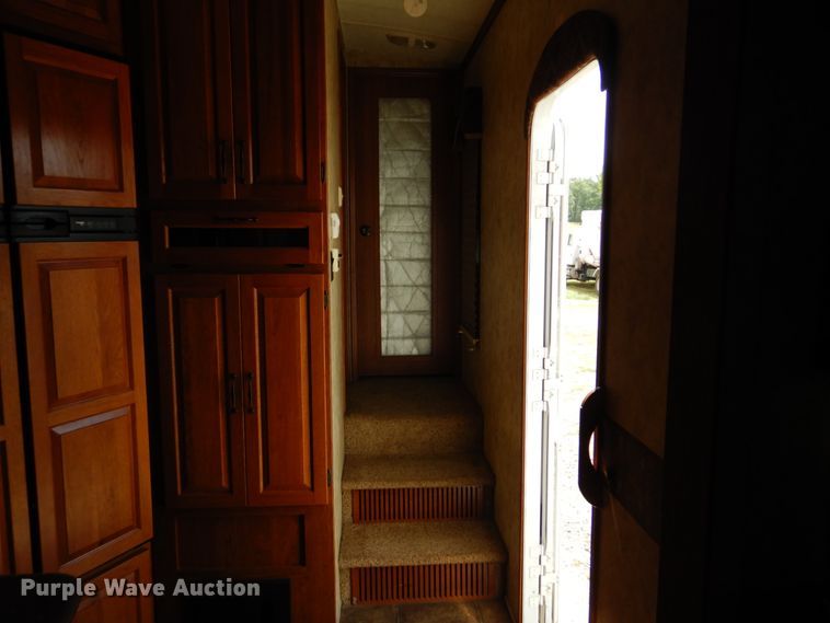 image for item FT9288 2012 Keystone Mountaineer camper