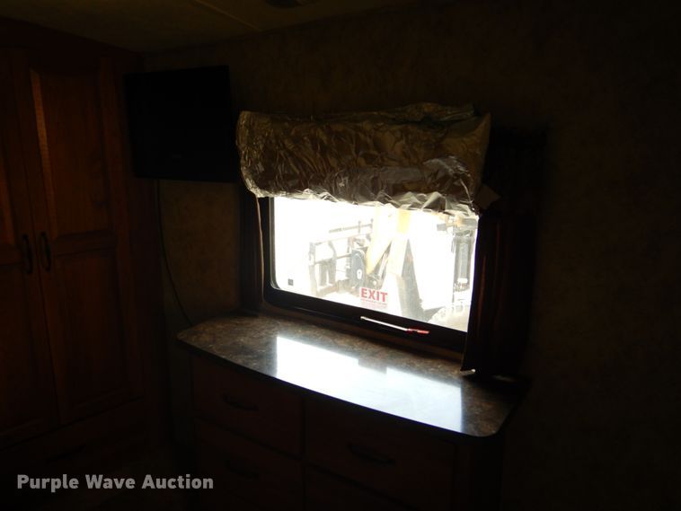 image for item FT9288 2012 Keystone Mountaineer camper