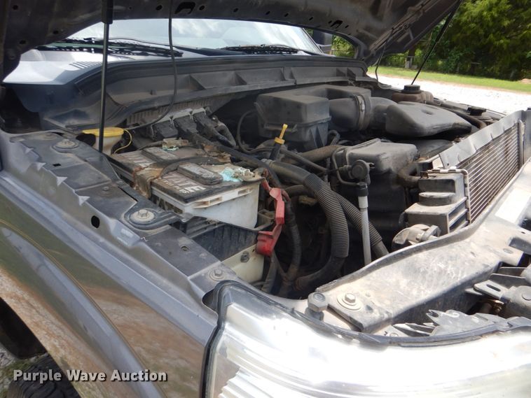 image for item FT9299 2011 Ford F250 Super Duty Crew Cab pickup truck