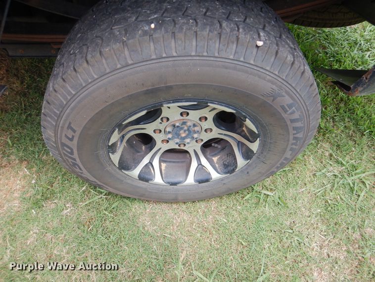 image for item FT9299 2011 Ford F250 Super Duty Crew Cab pickup truck