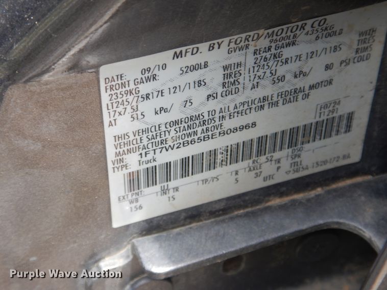 image for item FT9299 2011 Ford F250 Super Duty Crew Cab pickup truck