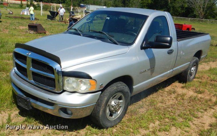 image for item FT9396 2003 Dodge Ram 2500 pickup truck