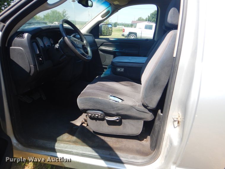 image for item FT9396 2003 Dodge Ram 2500 pickup truck