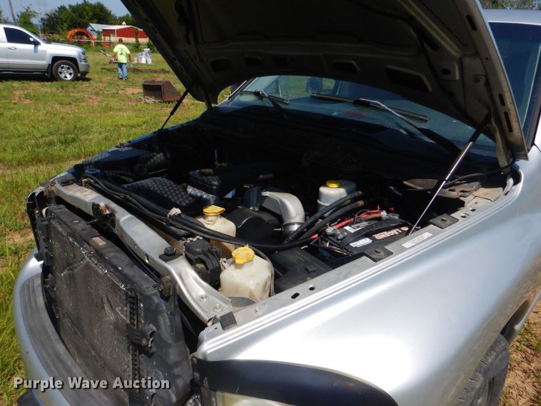 image for item FT9396 2003 Dodge Ram 2500 pickup truck