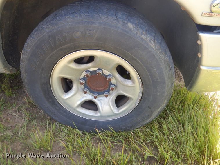 image for item FT9396 2003 Dodge Ram 2500 pickup truck