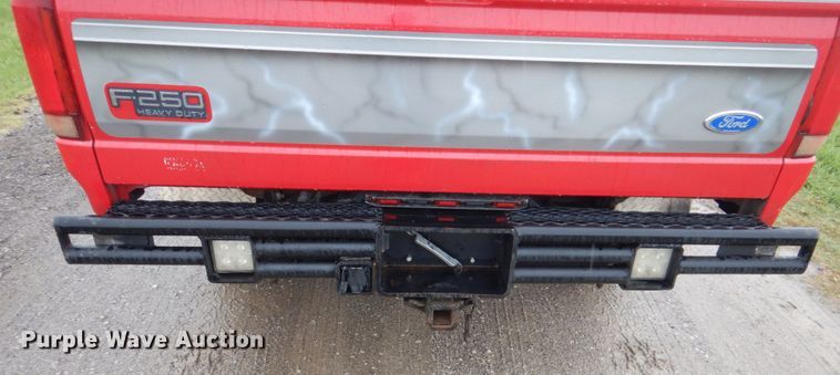 image for item FT9420 1997 Ford F250 Crew Cab pickup truck