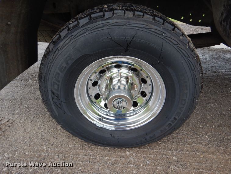 image for item FT9420 1997 Ford F250 Crew Cab pickup truck