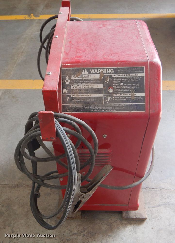 image for item FY9588 Lincoln 225/125 AC/DC welder