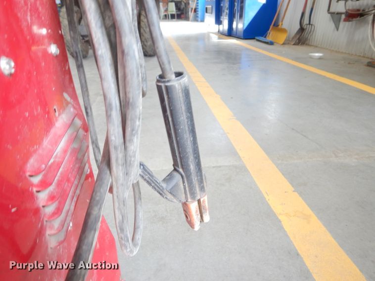 image for item FY9588 Lincoln 225/125 AC/DC welder