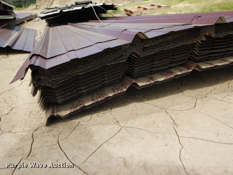 image for item FY9592 Approximately 8,912 sq.ft. roofing metal