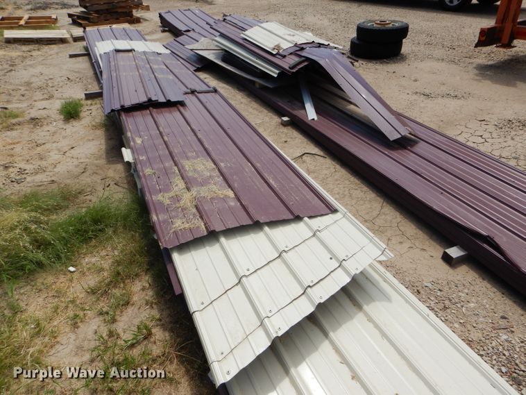 image for item FY9592 Approximately 8,912 sq.ft. roofing metal