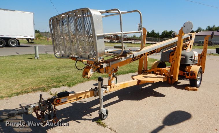 image for item GH9529 2006 Biljax 3632T boom lift