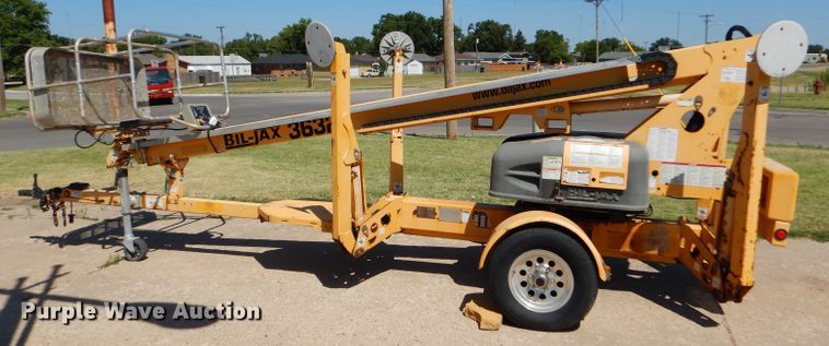 image for item GH9529 2006 Biljax 3632T boom lift
