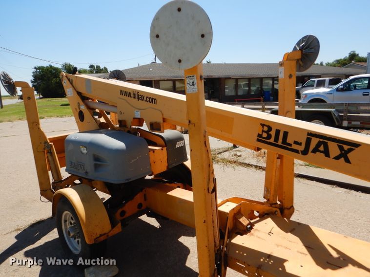 image for item GH9529 2006 Biljax 3632T boom lift
