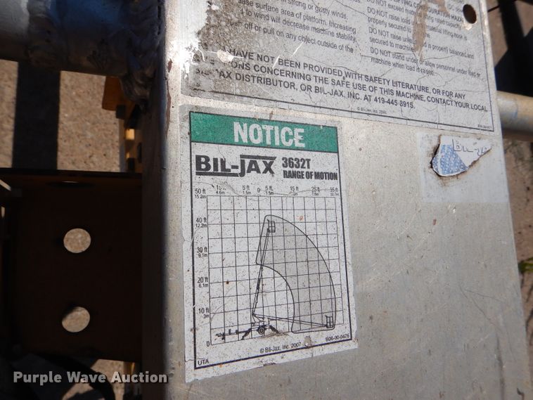 image for item GH9529 2006 Biljax 3632T boom lift
