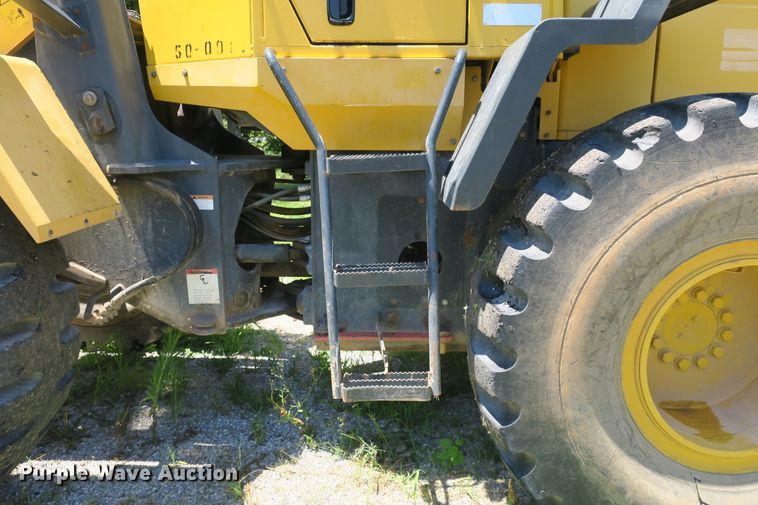 image for item DB10230 2006 Komatsu WA250-5L wheel loader