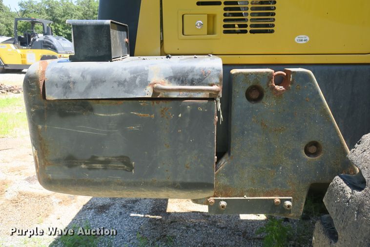 image for item DB10230 2006 Komatsu WA250-5L wheel loader