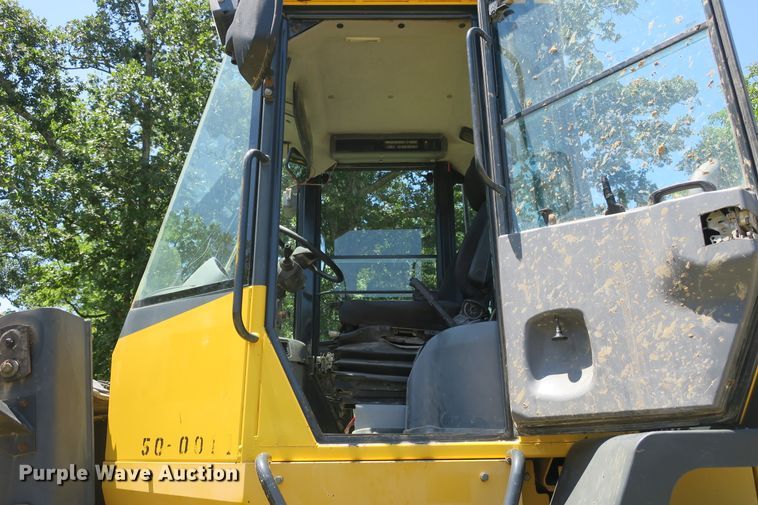 image for item DB10230 2006 Komatsu WA250-5L wheel loader