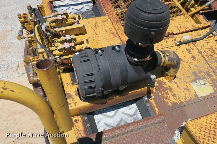 image for item DB10233 Etnyre chip spreader