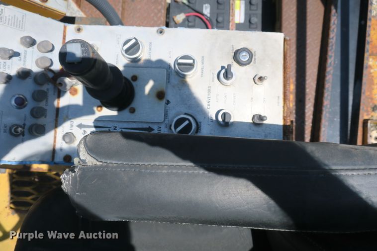 image for item DB10233 Etnyre chip spreader