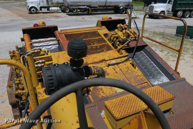 image for item DB10233 Etnyre chip spreader