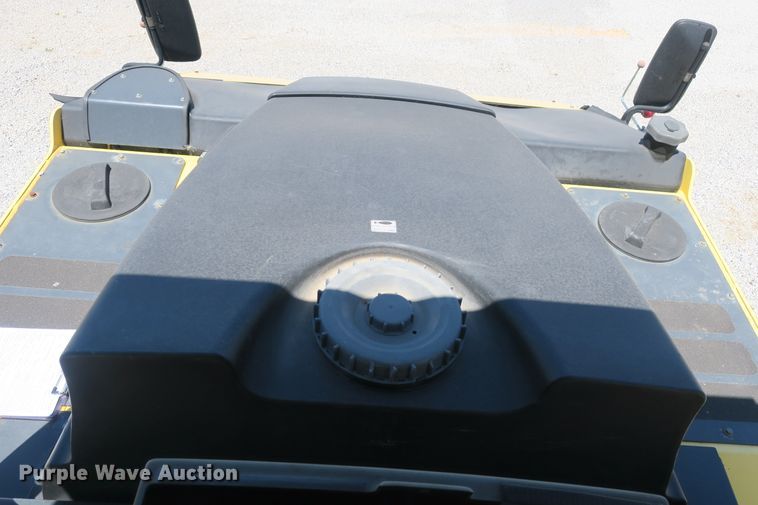 image for item DB10234 2010 Bomag BW27RH pneumatic roller