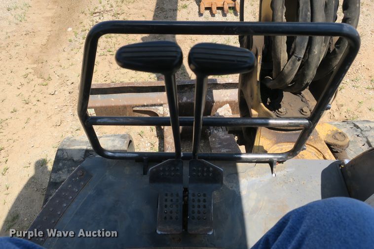 image for item DB10237 2008 Caterpillar 304C CR mini excavator