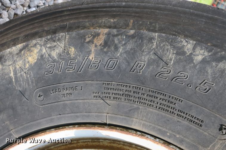 image for item DB10241 1979 Ford 9000 dump truck