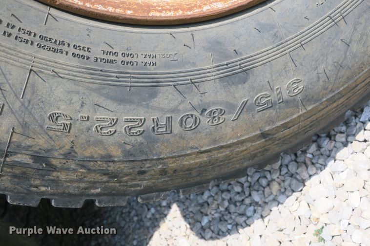 image for item DB10241 1979 Ford 9000 dump truck