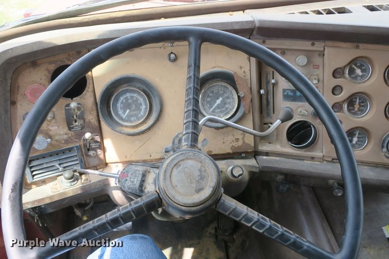 image for item DB10241 1979 Ford 9000 dump truck