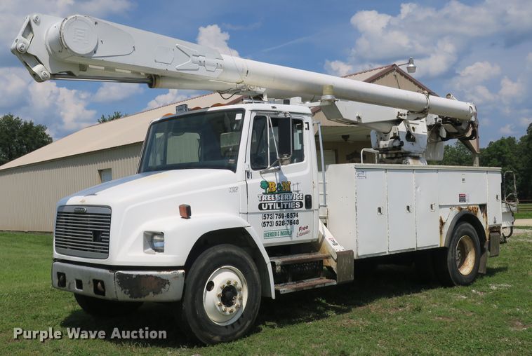 image for item DB10242 2000 Freightliner FL70 bucket truck