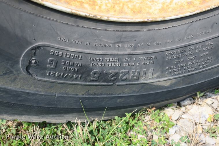 image for item DB10242 2000 Freightliner FL70 bucket truck