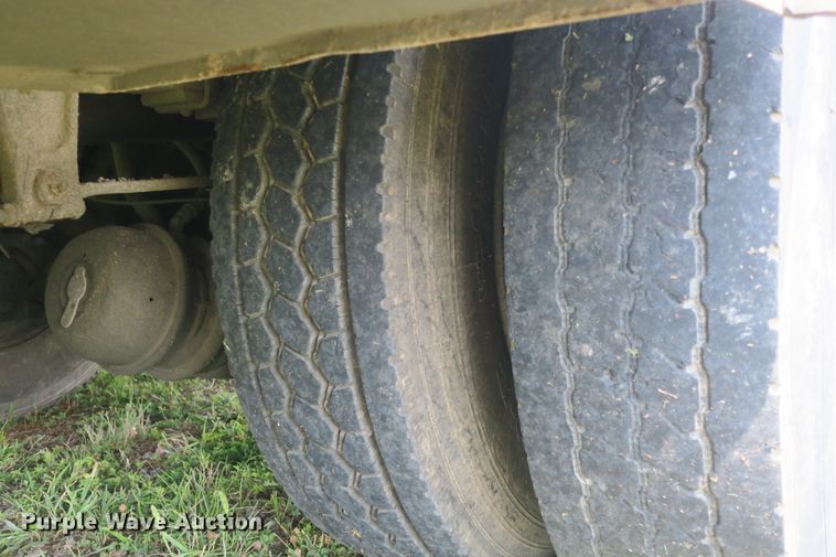 image for item DB10242 2000 Freightliner FL70 bucket truck