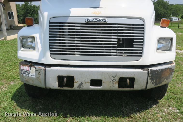 image for item DB10242 2000 Freightliner FL70 bucket truck