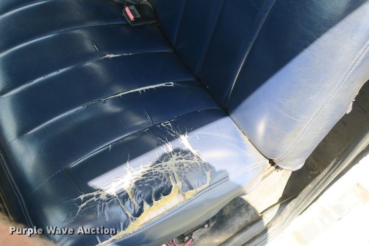 image for item DB10242 2000 Freightliner FL70 bucket truck