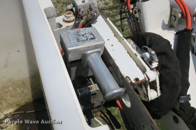 image for item DB10242 2000 Freightliner FL70 bucket truck