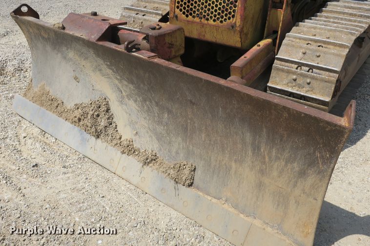 image for item DB10244 1976 Caterpillar D3 dozer