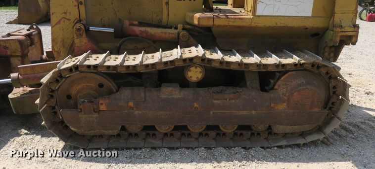 image for item DB10244 1976 Caterpillar D3 dozer