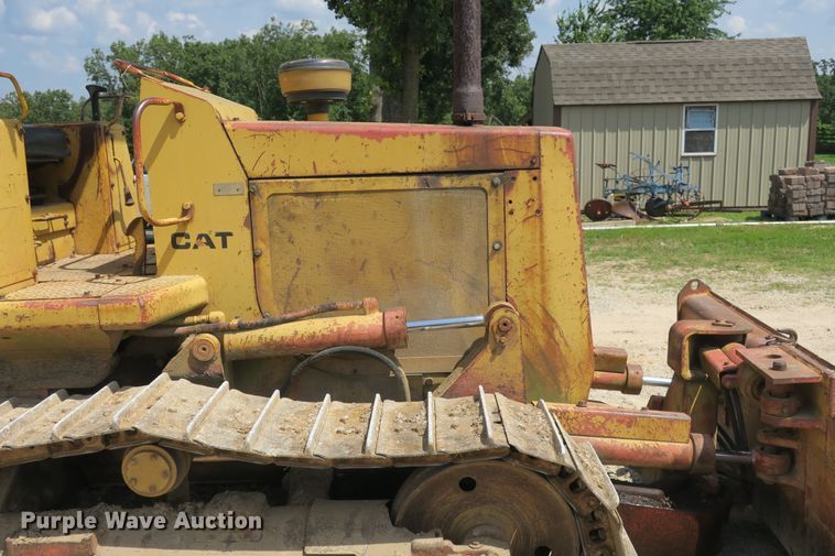 image for item DB10244 1976 Caterpillar D3 dozer