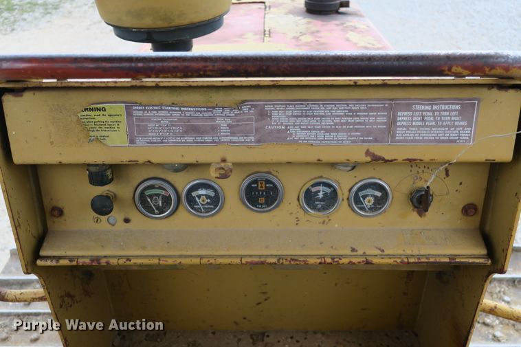 image for item DB10244 1976 Caterpillar D3 dozer