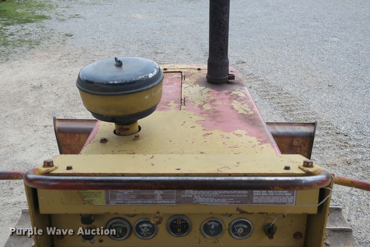 image for item DB10244 1976 Caterpillar D3 dozer